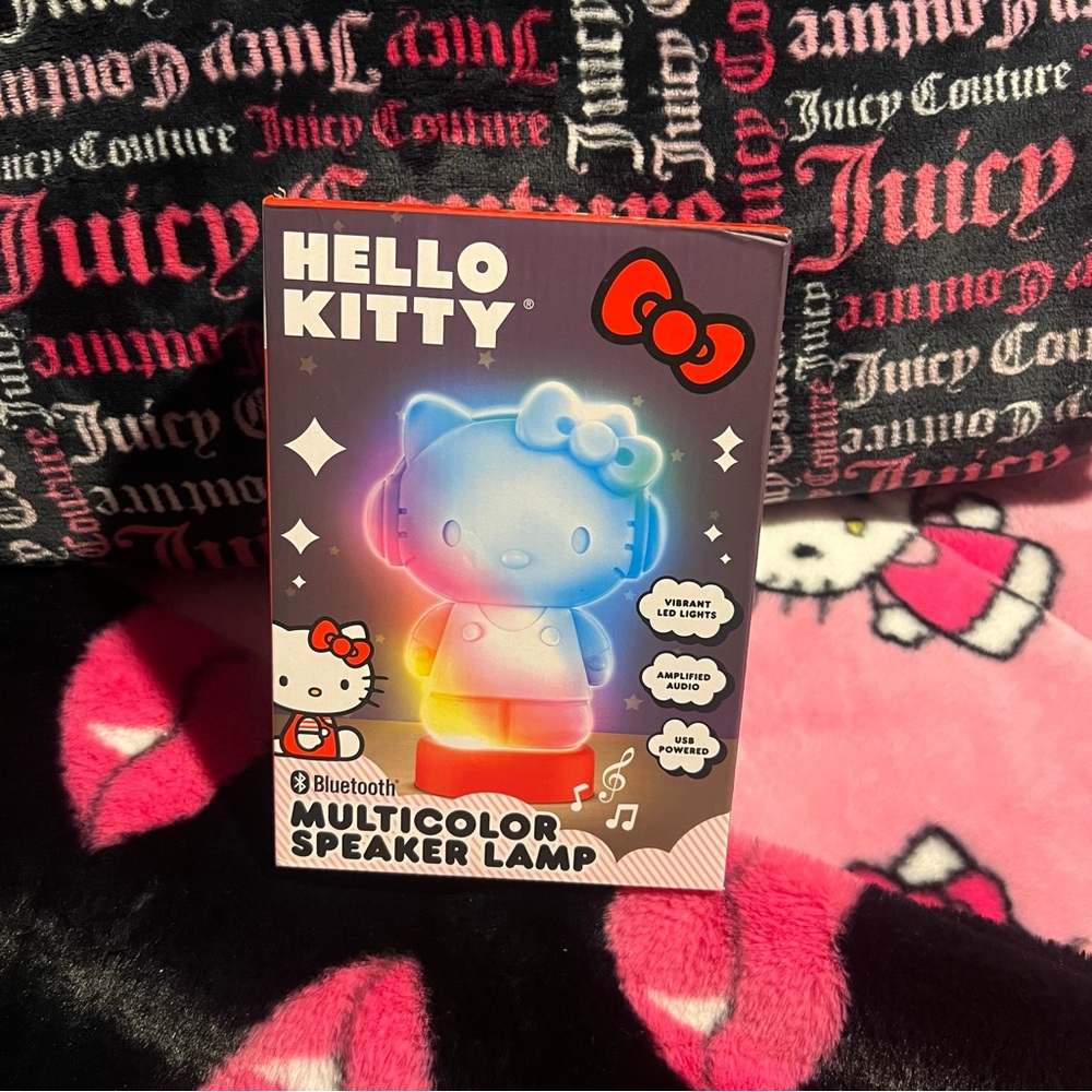 ♡︎ hello kitty speaker lamp <3